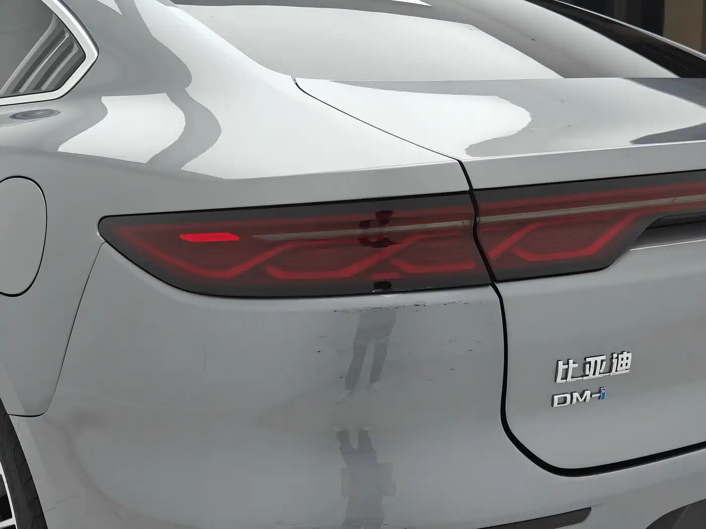 BYD Han 2024 Model DM-i Glory Edition 121KM Premium Type фото 11