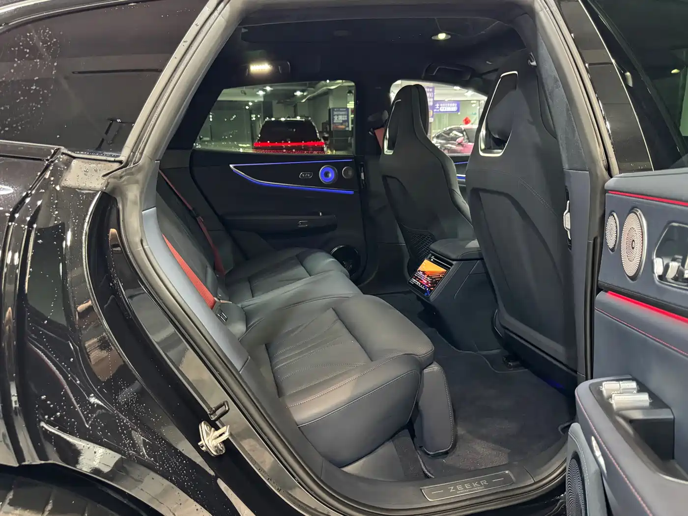 ZEEKR EXTREME KRYPTON 001