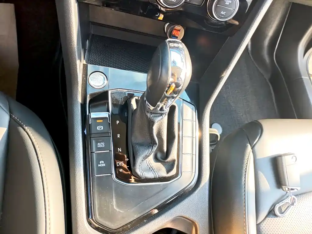 Volkswagen Tharu, миниатюра 14