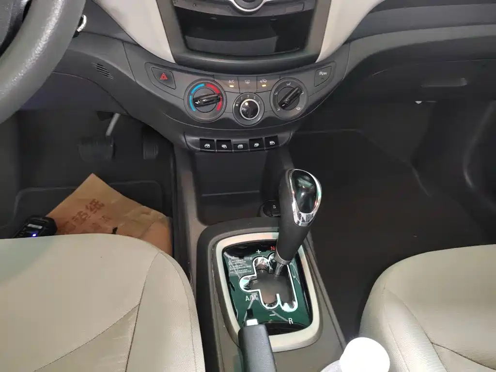 Chevrolet Sail 2017 2015 Sail 3 1.3L AMT Ideal Edition