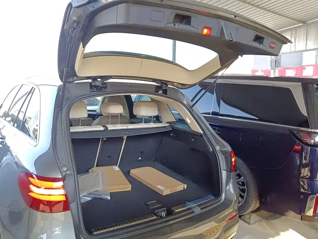 Mercedes-Benz GLC 2017 GLC 260 4MATIC Dynamic фото 9
