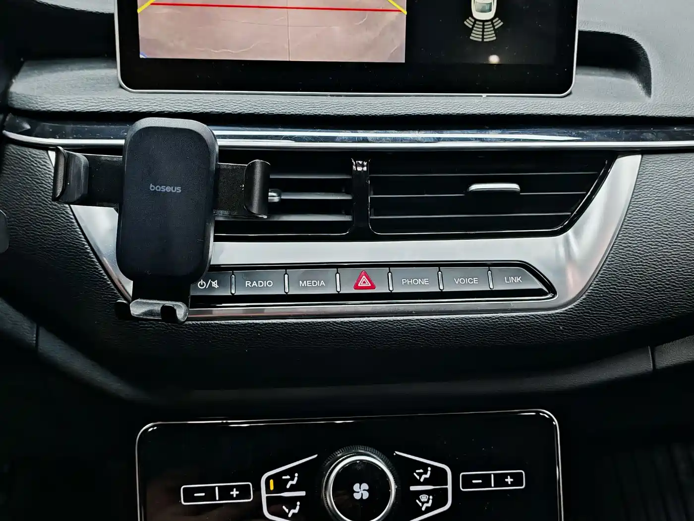 Hongqi H5 2020 1.5T DCT Qi Rhythm Edition фото 4