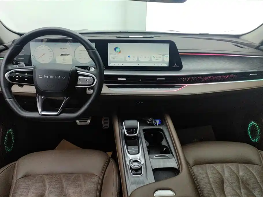 CHERY ARRIZO 8