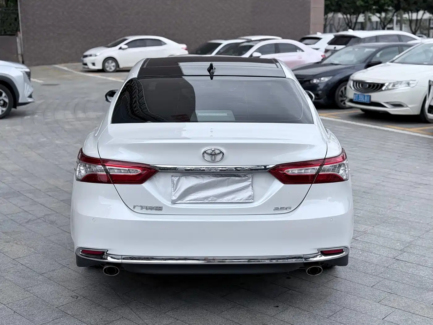 Toyota Camry 2023 2.5G Luxury Edition фото 8