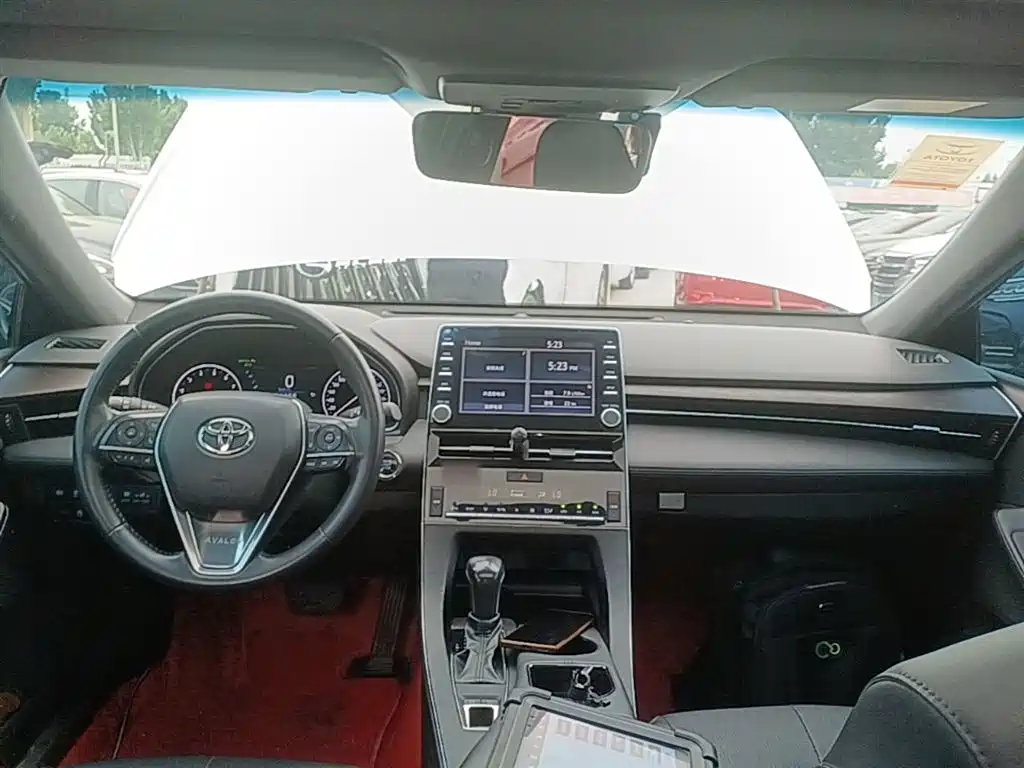Toyota Avalon 2019 2.0L XLE Premium Edition (China VI) фото 10