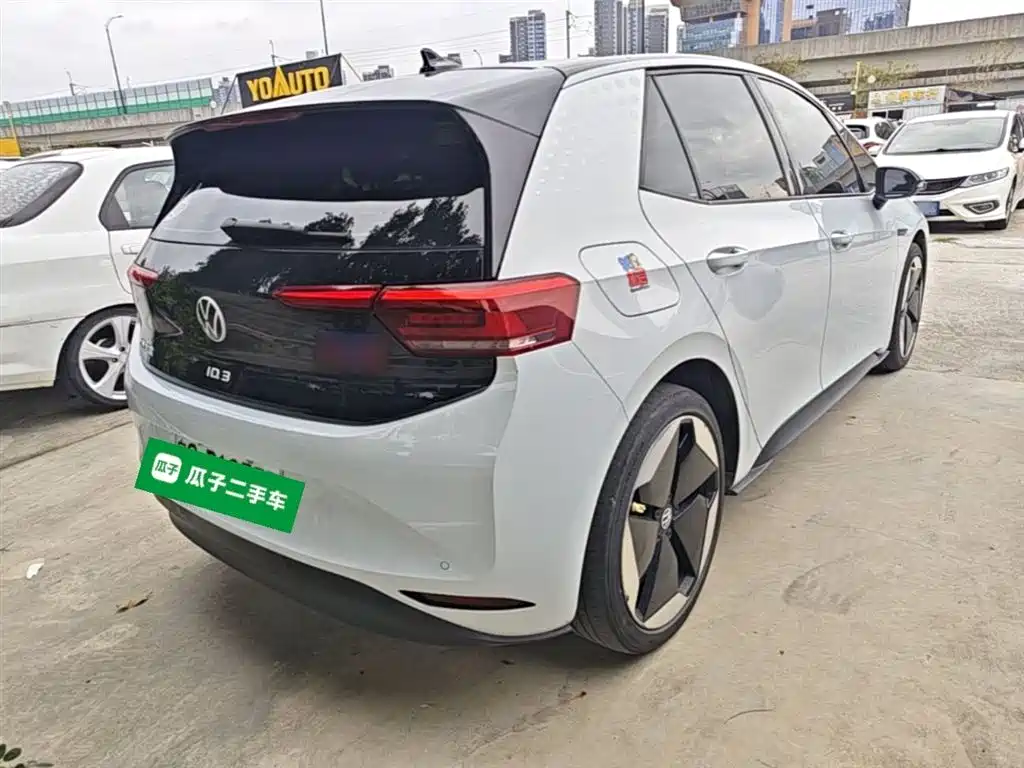 Volkswagen ID.3 2023 Upgraded Pure Intelligence Edition фото 7