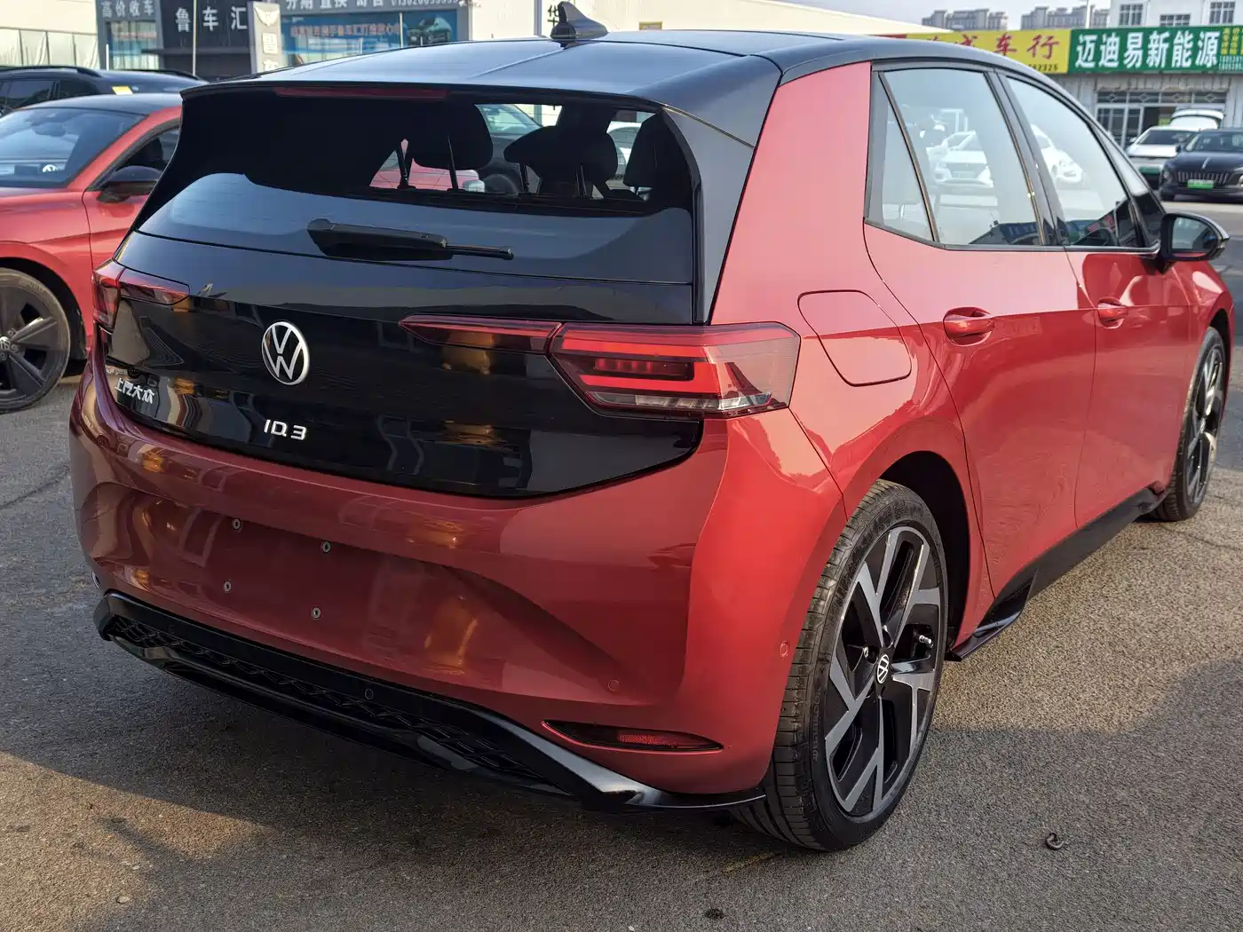 Volkswagen ID.3 2026 Smart Edition Ultimate GTX Package фото 4