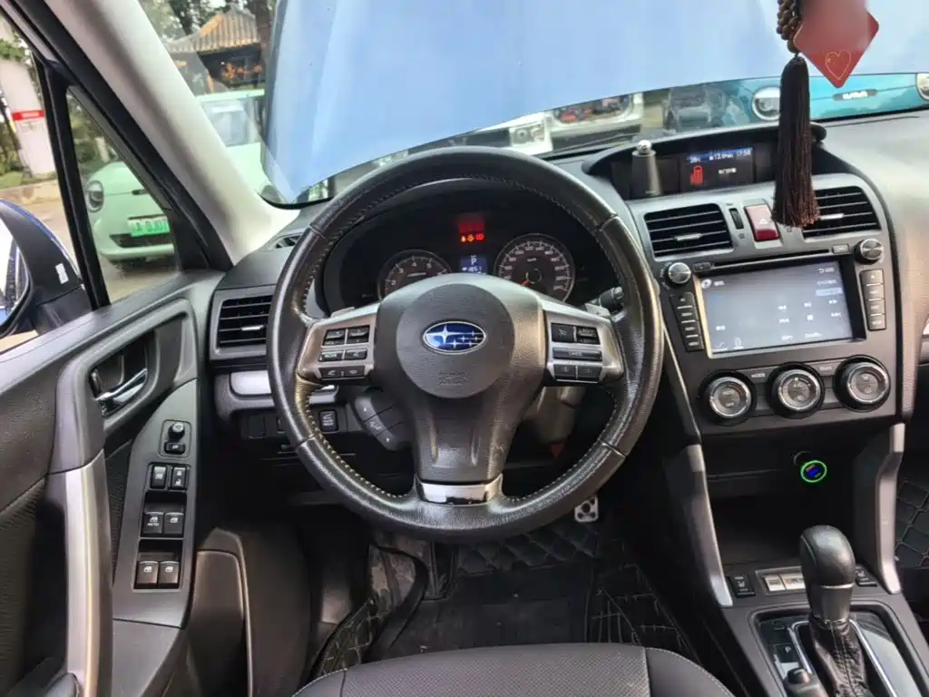 Photo 11 - Subaru Forester