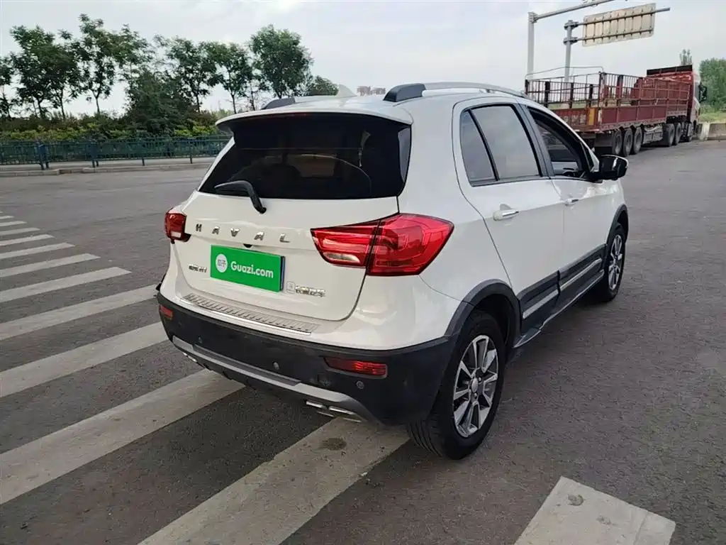 Haval H1 2017 Blue Label 1.5L AMT Luxury фото 7