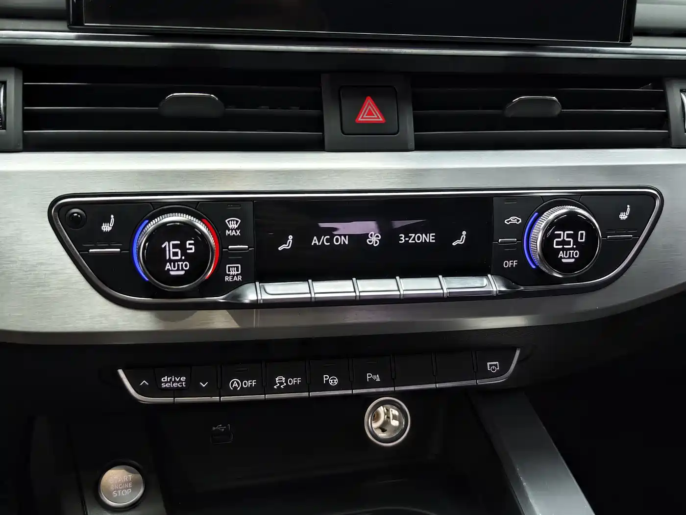 Audi A4L 2020 40 TFSI Luxury Dynamic фото 15