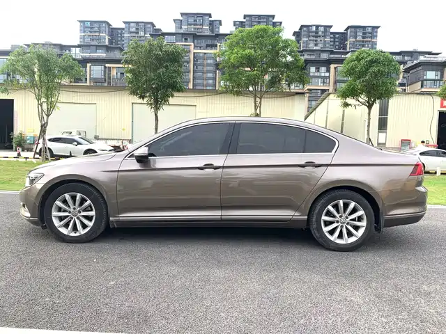 Volkswagen Magotan 2018 330TSI DSG Leading — фото 3