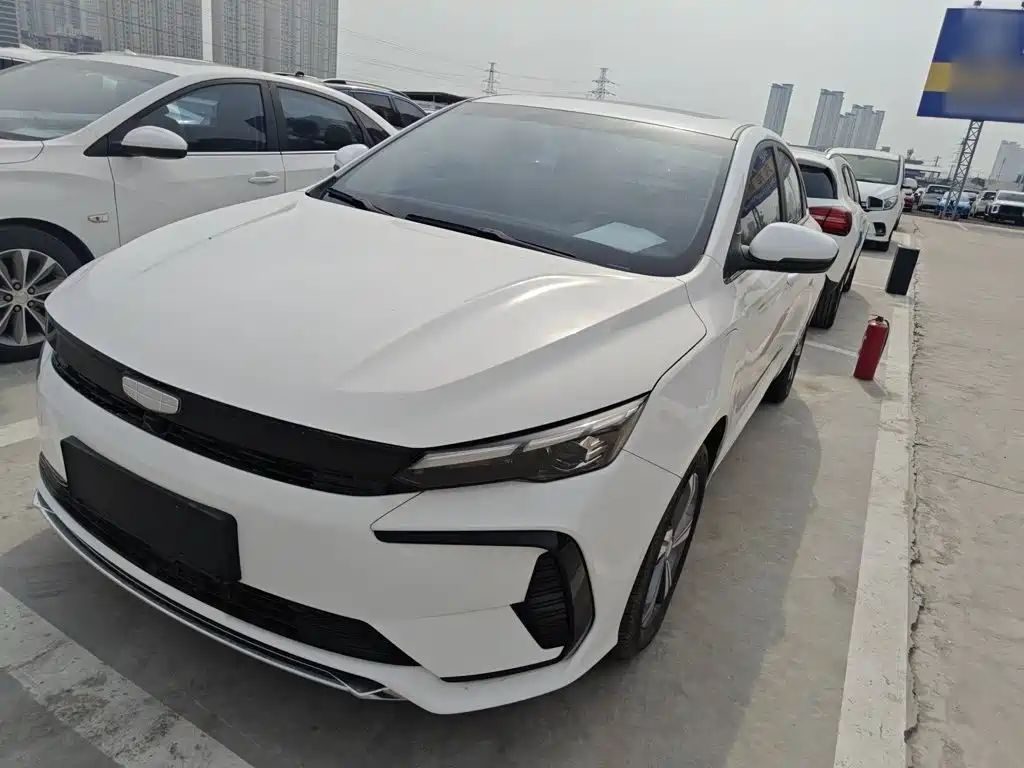 صورة 2 - Geely Emgrand L HiP