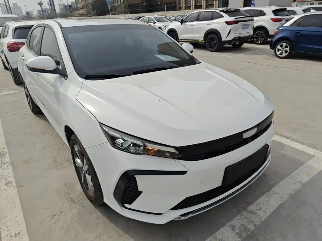 صورة 4 - Geely Emgrand L HiP
