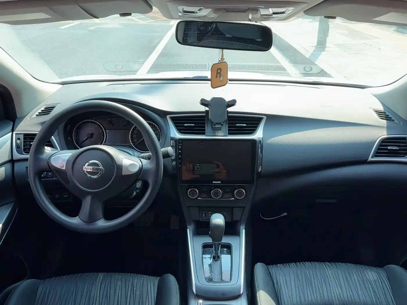 Nissan SYLPHY, миниатюра 5