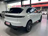Photo 7 - Porsche Cayenne