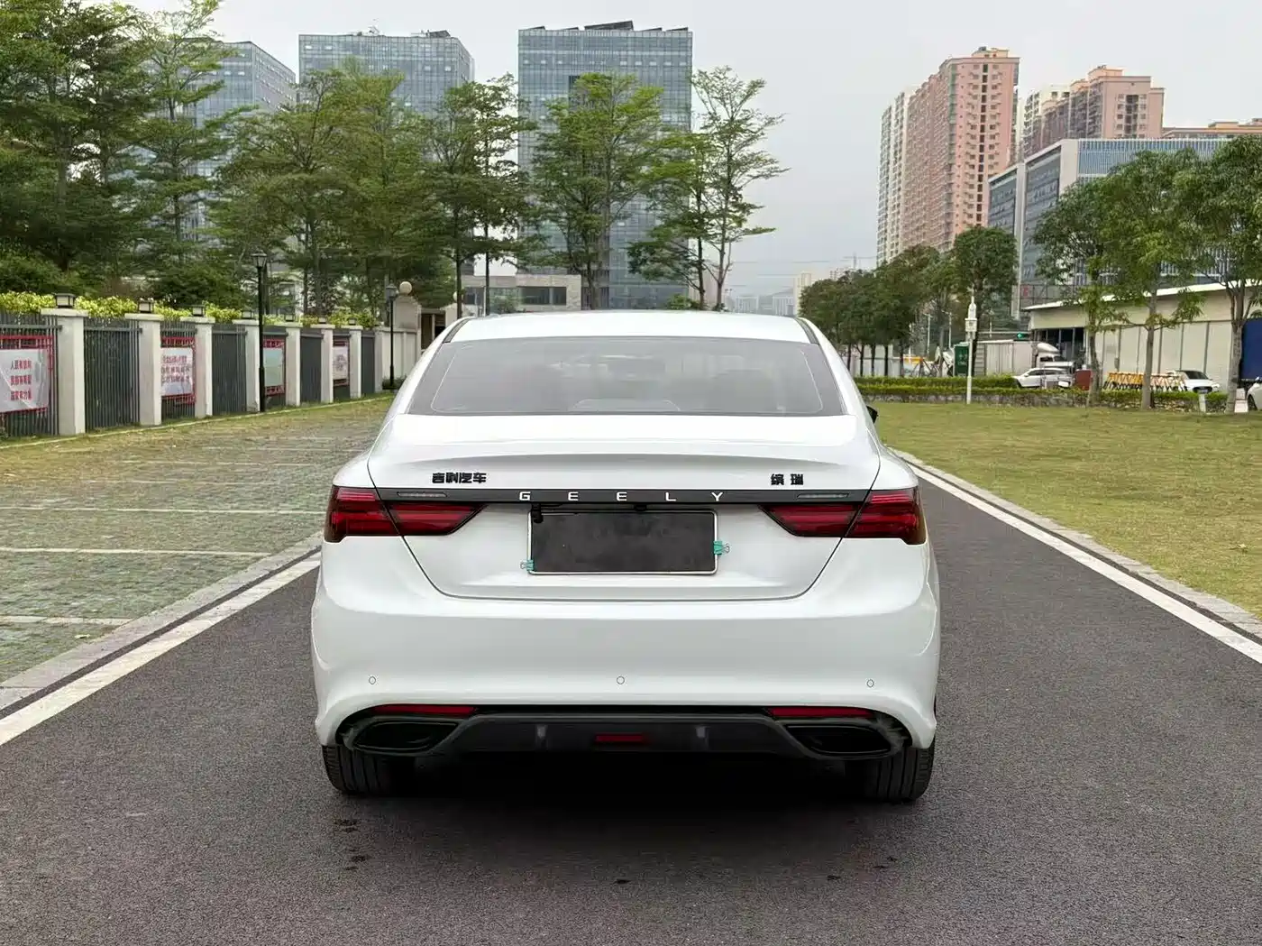Фото 9 - Geely Binrui