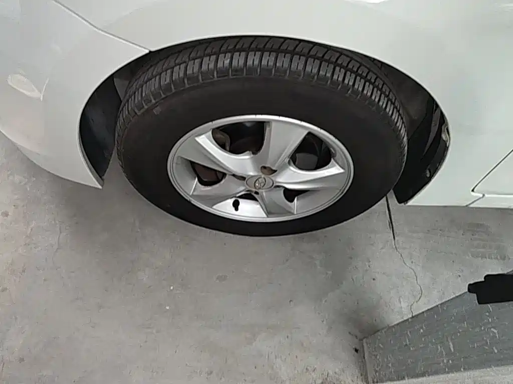 Hyundai Reina 2015 2014 Model 1.4L Automatic GLX
