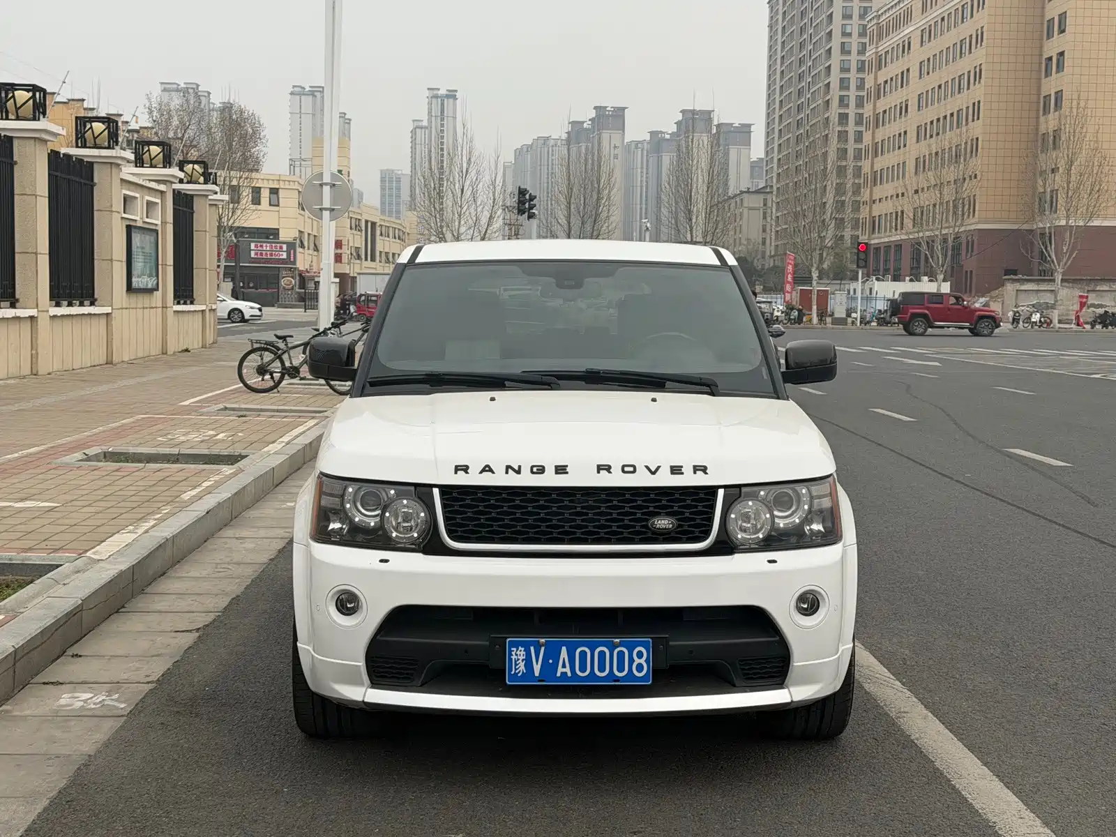 صورة 4 - Land Rover Range Rover Sport