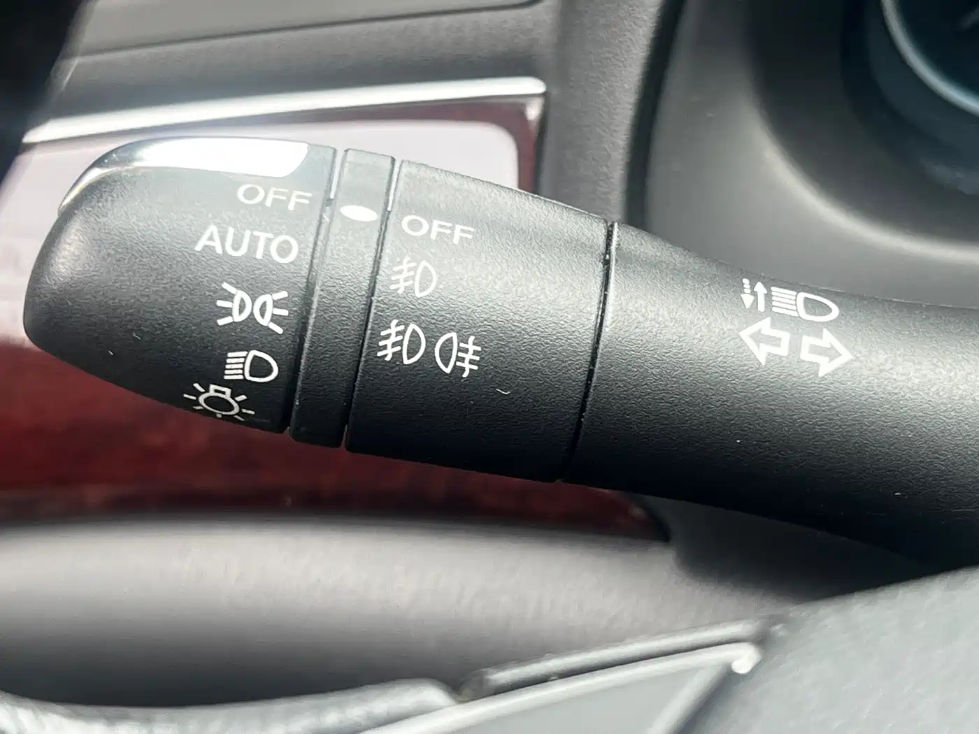 Infiniti Q70 2015 Q70L 2.5L Enjoyment Edition фото 43