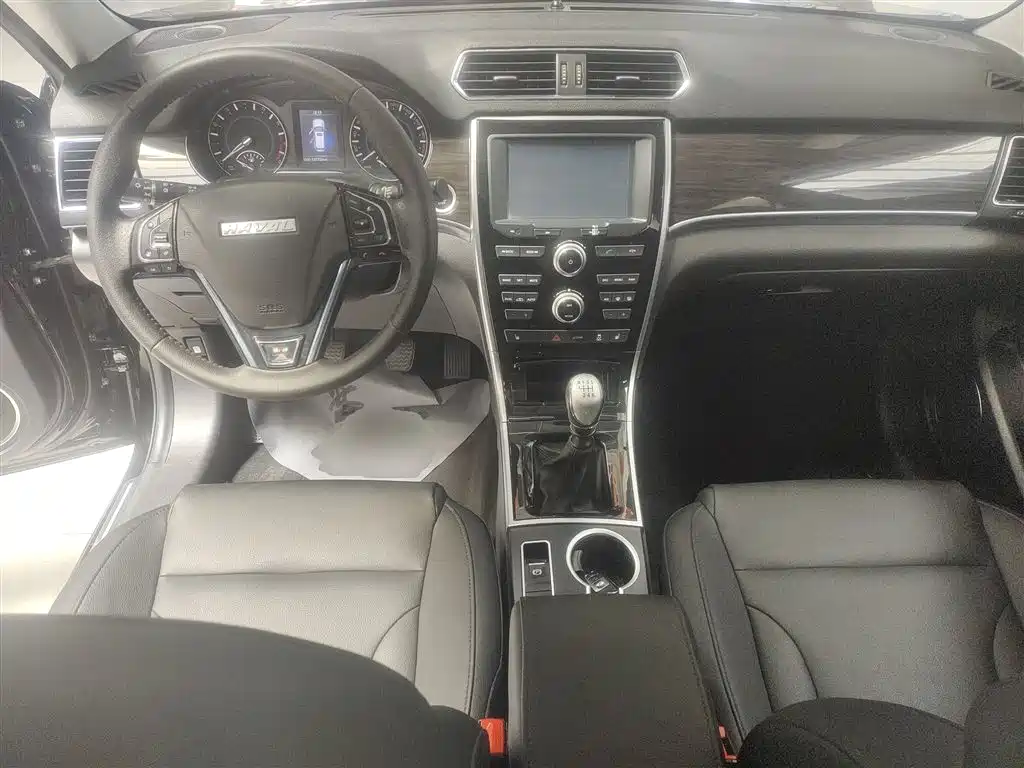 Haval H2 2016 Red Label 1.5T Manual 2WD Luxury фото 10