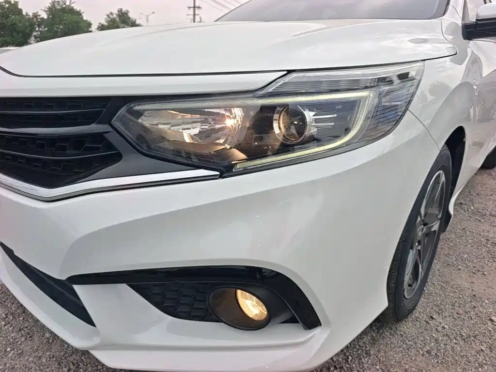 Honda ENVIX 2021 2019 180TURBO CVT Delight Edition China VI
