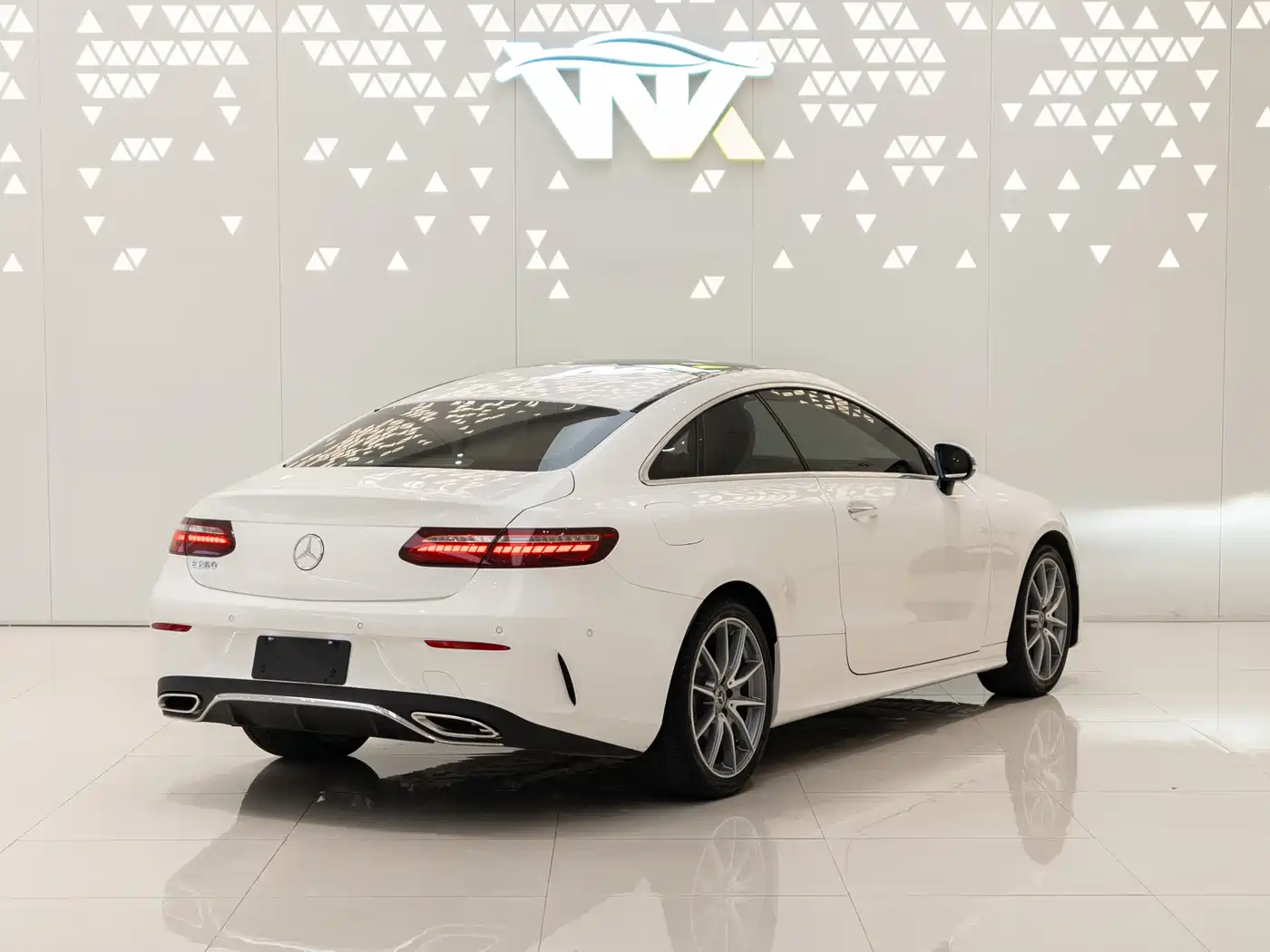 Mercedes-Benz E-Class (Import) 2021 Facelift E 260 Coupe фото 4