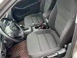 Photo 7 - Volkswagen Sagitar