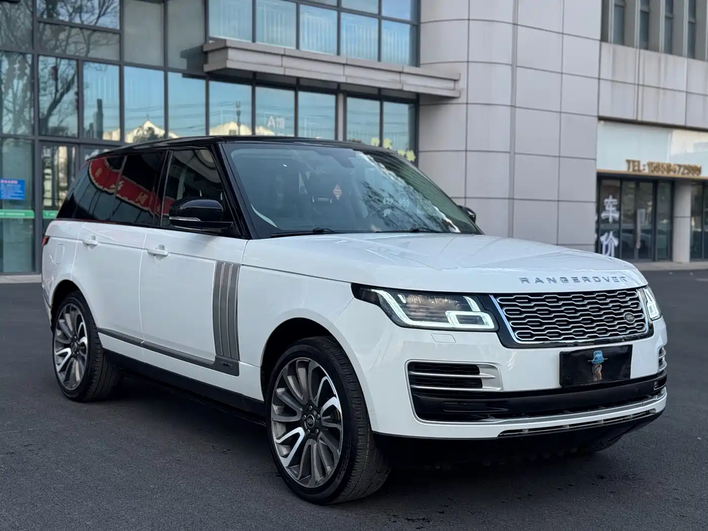 Land Rover Range Rover 2014 3.0 SC V6 Vogue фото 3
