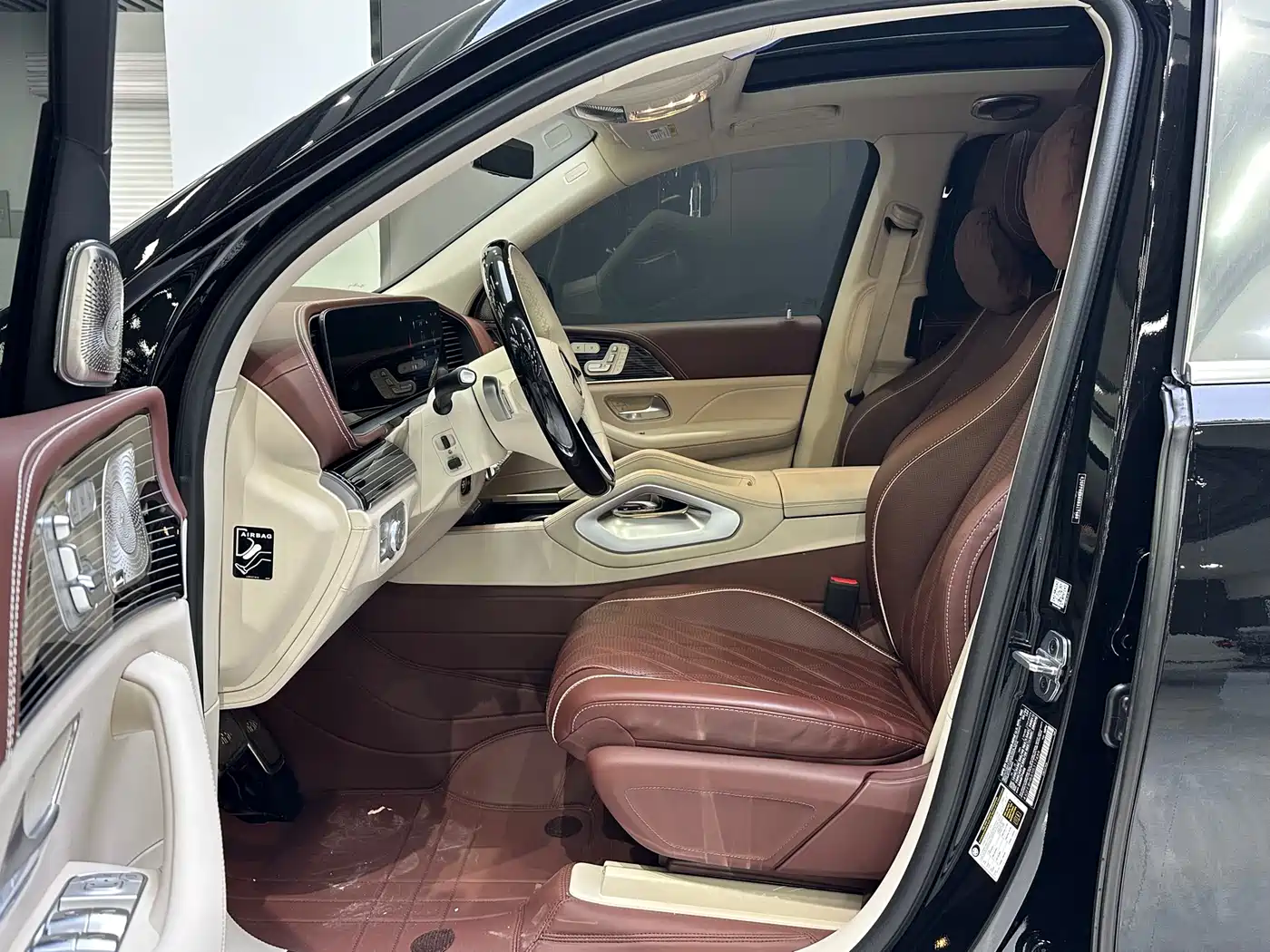 MERCEDES-BENZ MAYBACH GLS