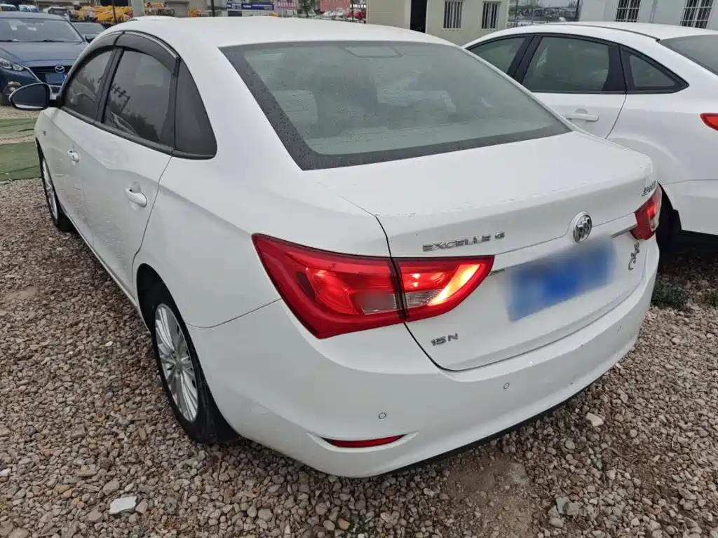 Фото 5 - Buick Excelle