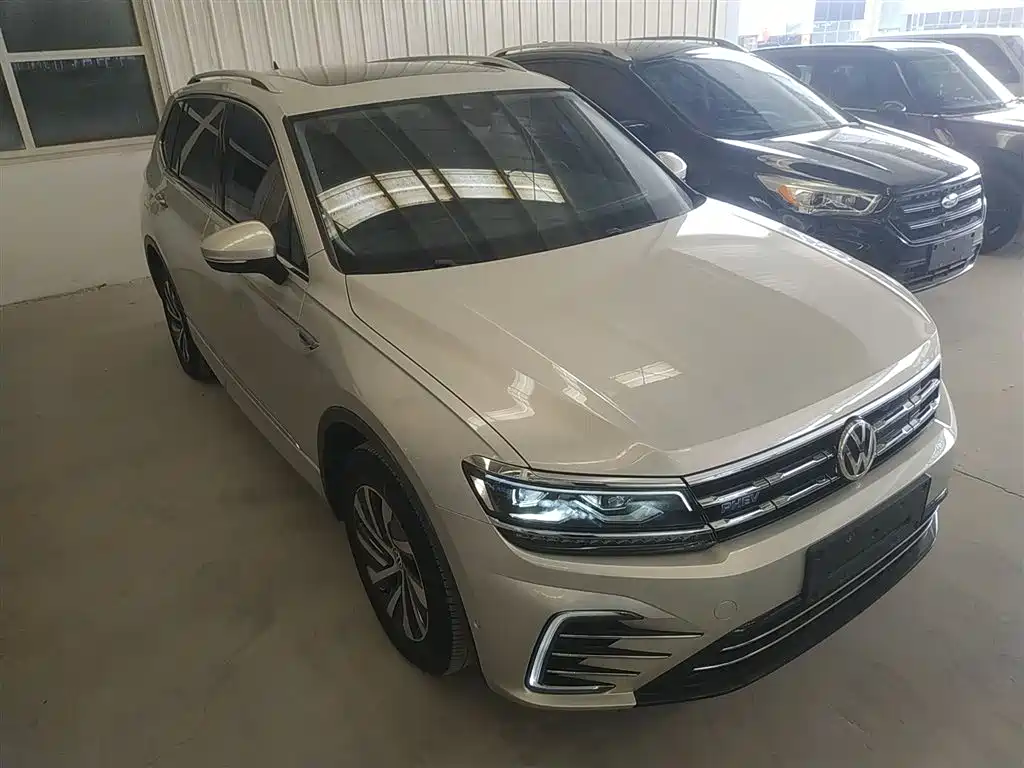 VOLKSWAGEN TIGUAN L NEW ENERGY