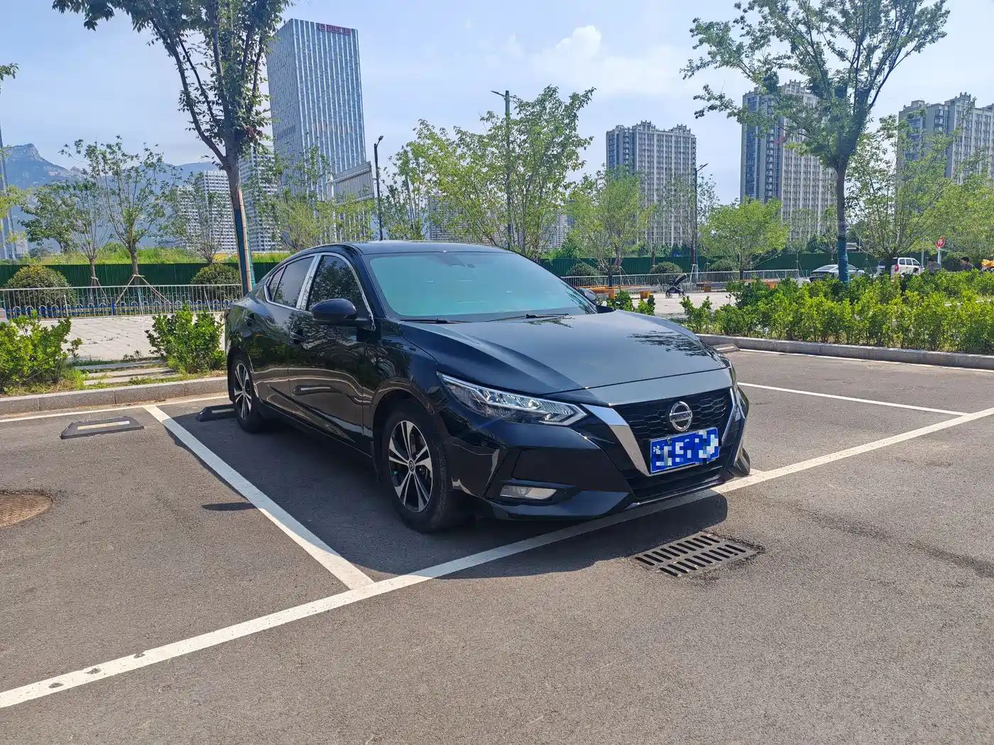 Nissan SYLPHY, миниатюра 3