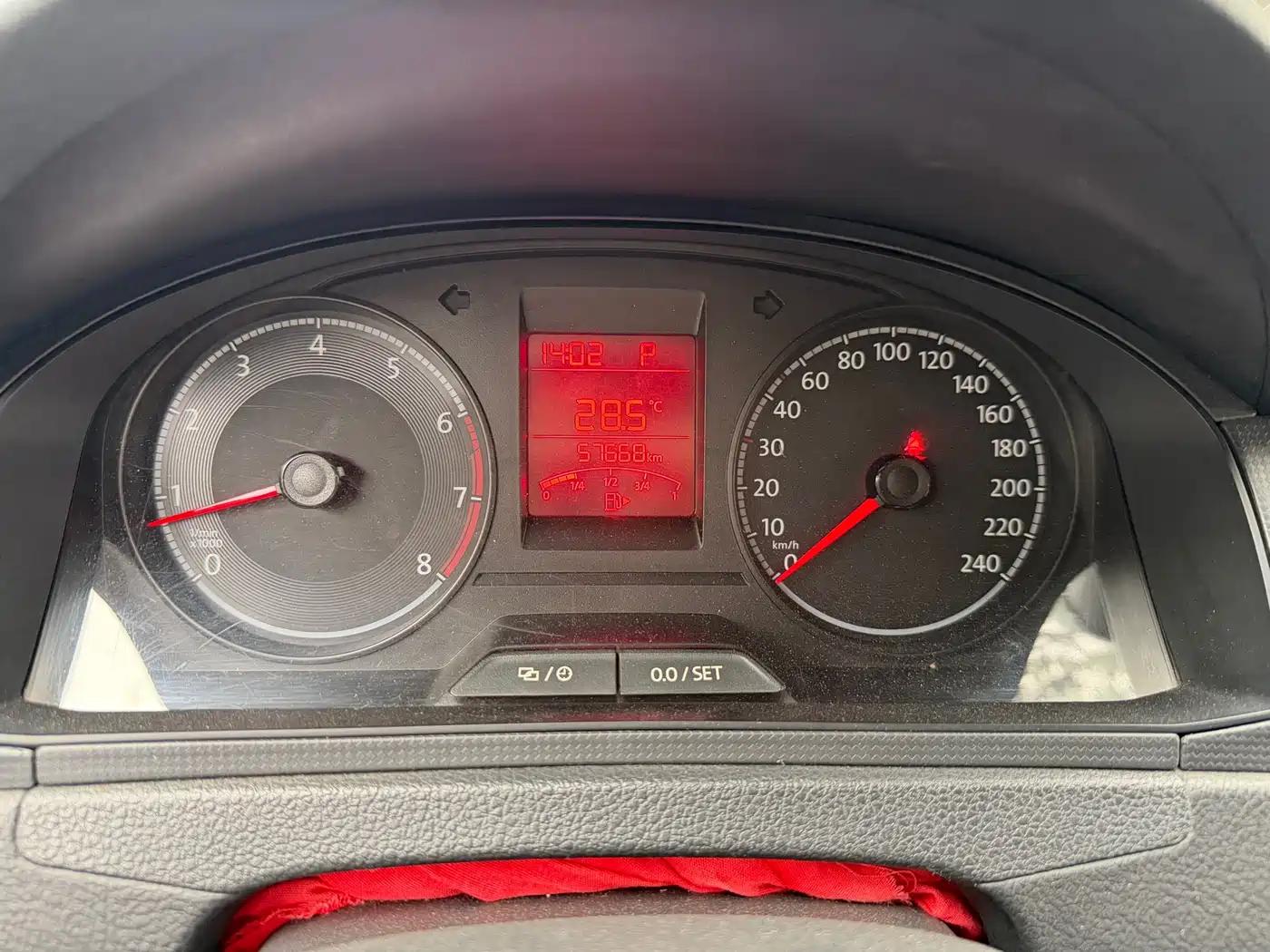 Volkswagen Santana 2016 1.6L Automatic Trend Edition фото 13