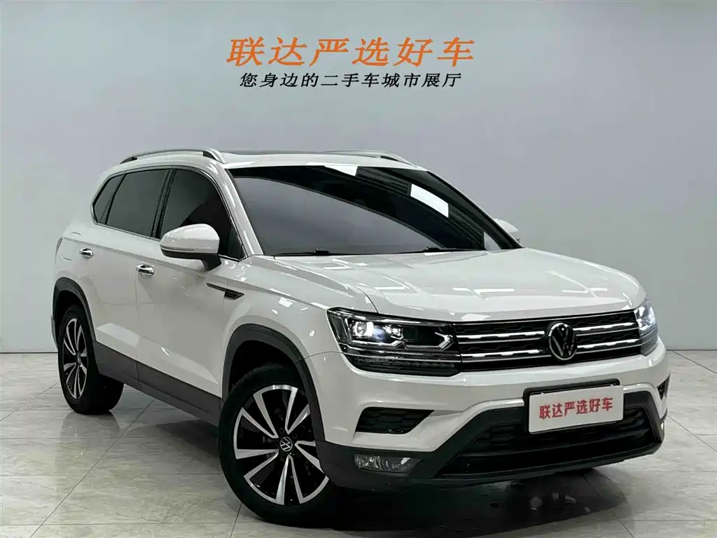 Volkswagen Tharu 2022 280TSI FWD Luxury Edition фото 22