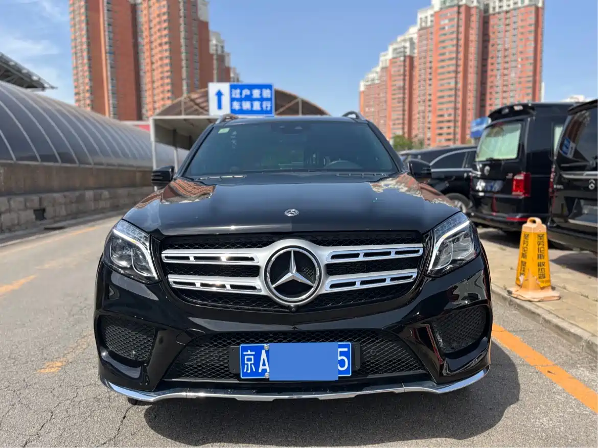 Mercedes-Benz GLS 2018 Facelift GLS 400 4MATIC Luxury фото 2