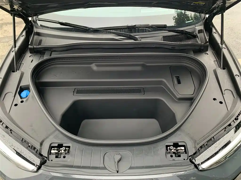 Audi Q6L e-tron 2025 Extended Range Edition фото 18