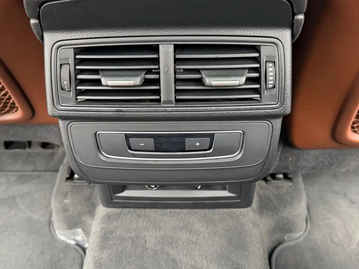 Audi Q7 2018 45 TFSI Technology фото 18