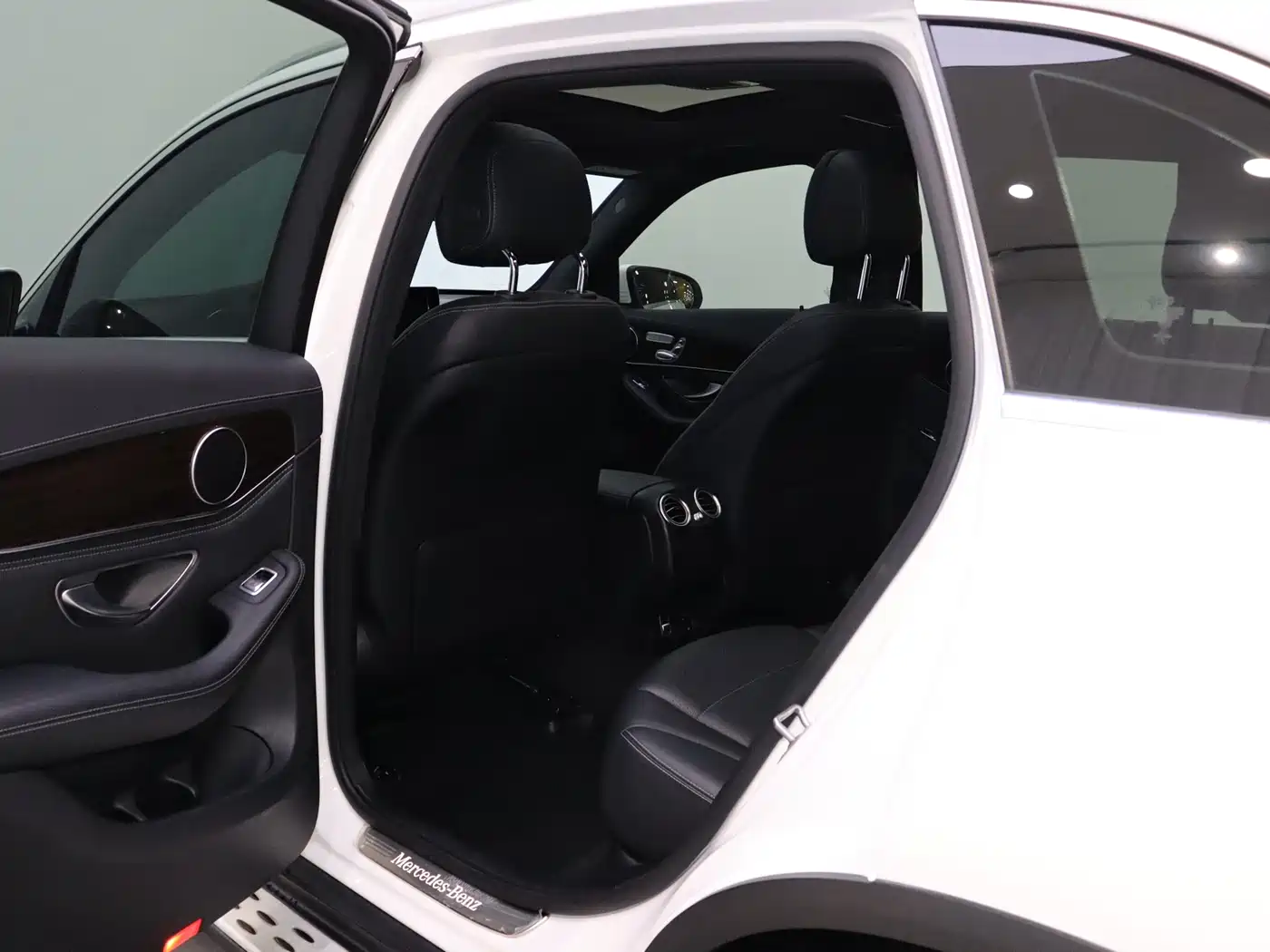Mercedes-Benz GLC 2019 GLC 260 4MATIC Dynamic фото 15