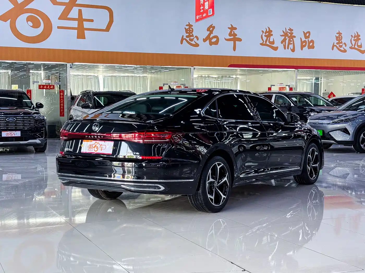 Volkswagen Passat 2024 380TSI Starlight Dragon Glory Edition фото 21