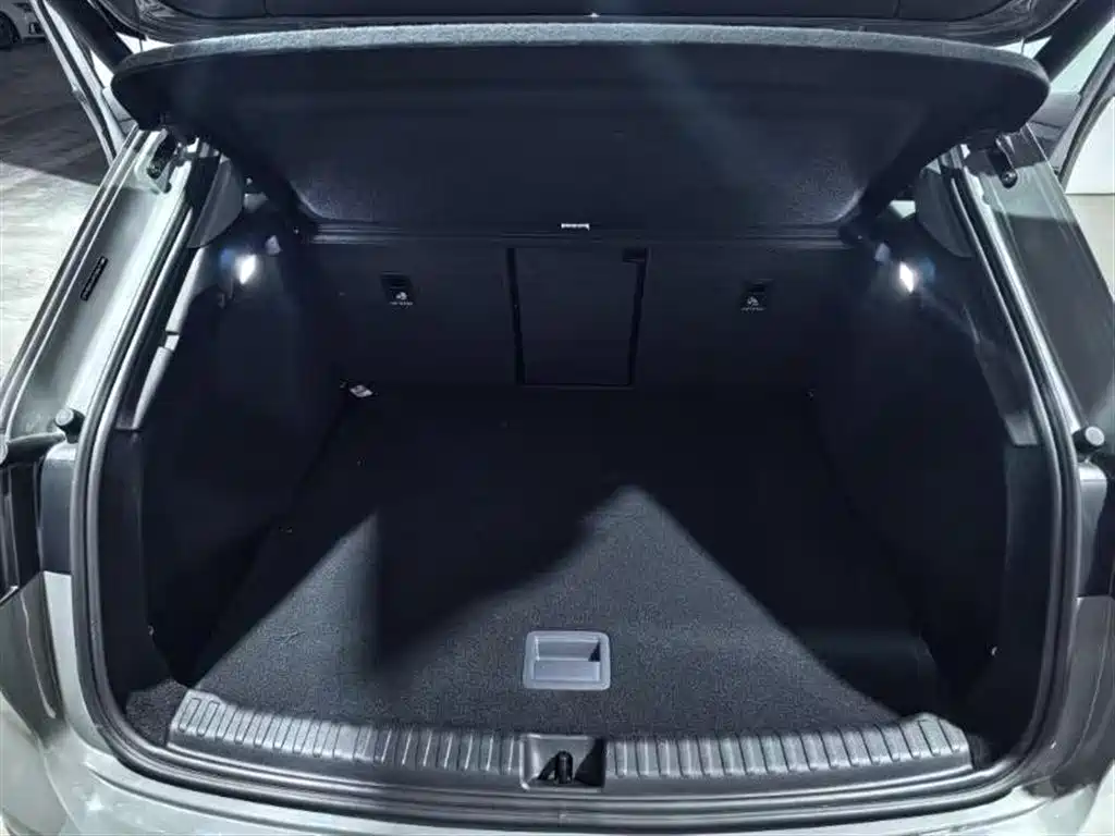 Audi Q4 e-tron 2024 40 e-tron Pioneer Edition фото 11