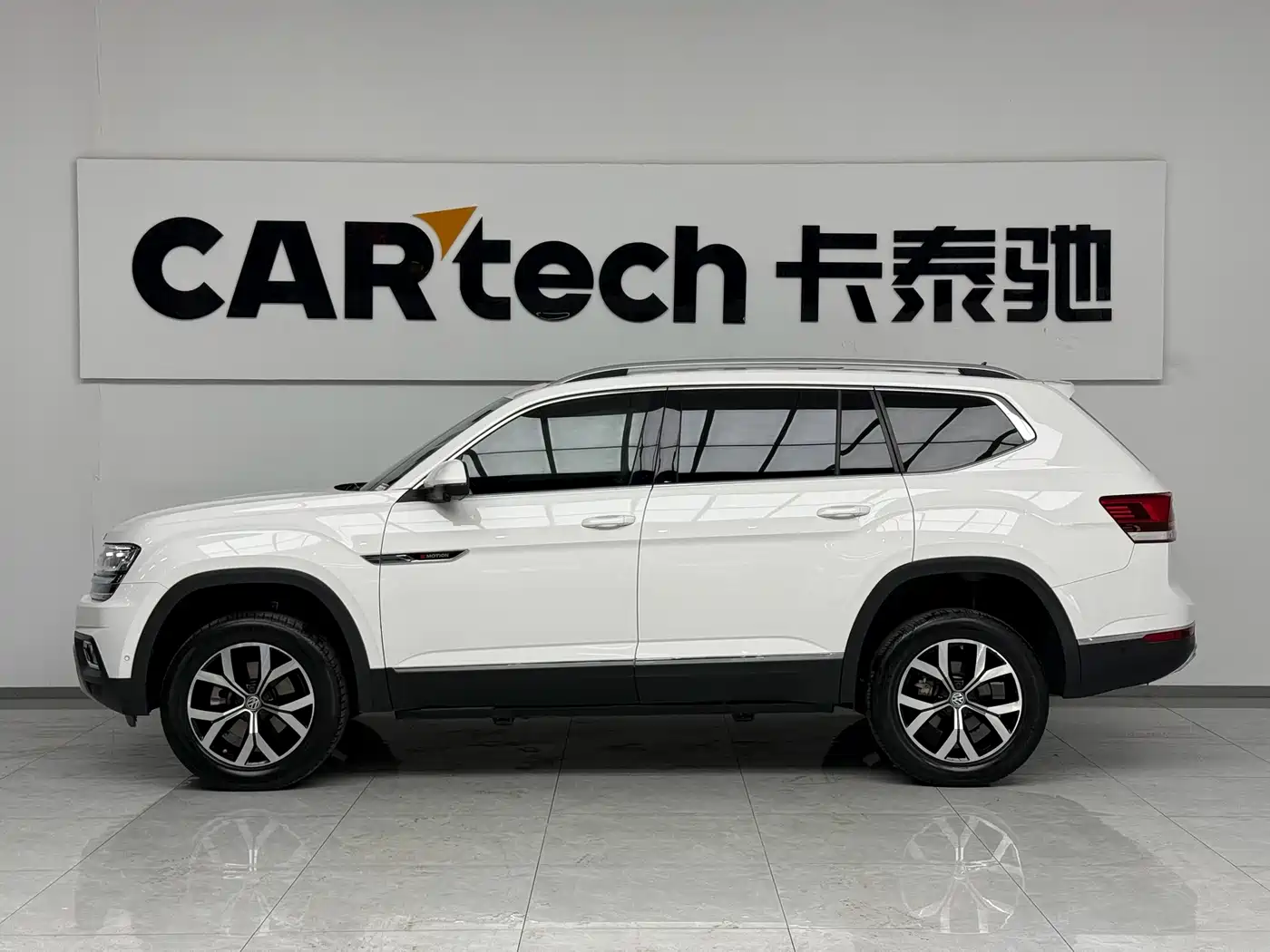 Volkswagen Teramont 2020 380TSI 4WD Luxury Edition China VI фото 2