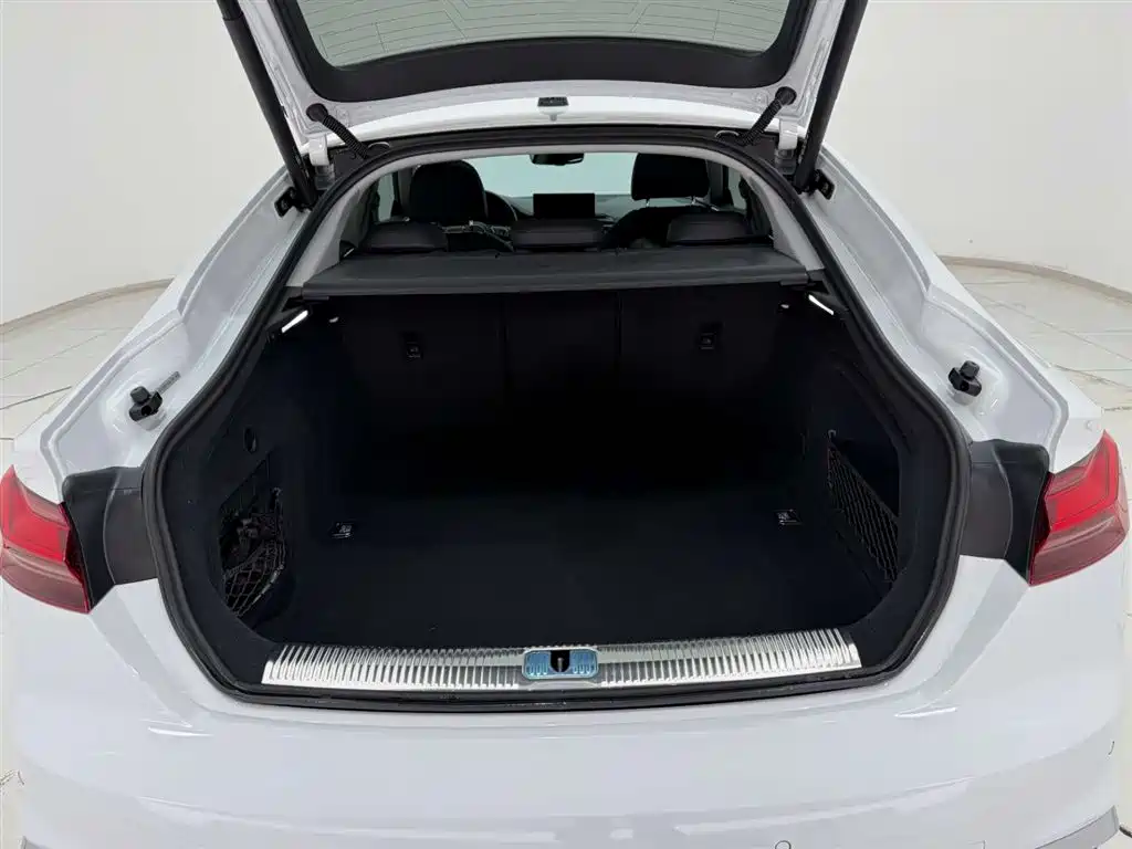 Audi A5 (Import) 2023 Sportback 40 TFSI Fashion Dynamic фото 14