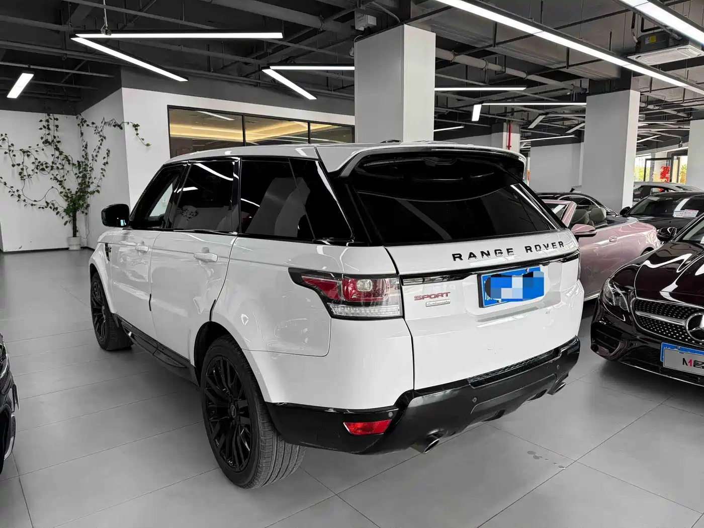 Land Rover Range Rover Sport 2014 3.0 SC V6 HSE DYNAMIC фото 2