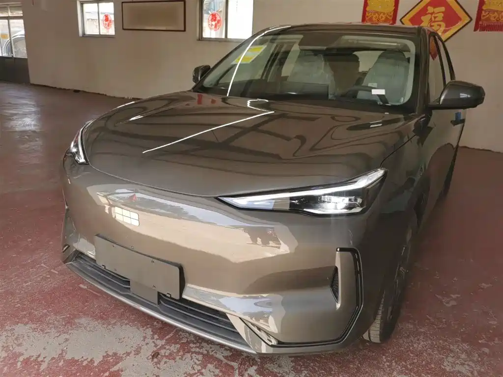 Geely Galaxy Galaxy E5 2026 530km Voyager Edition