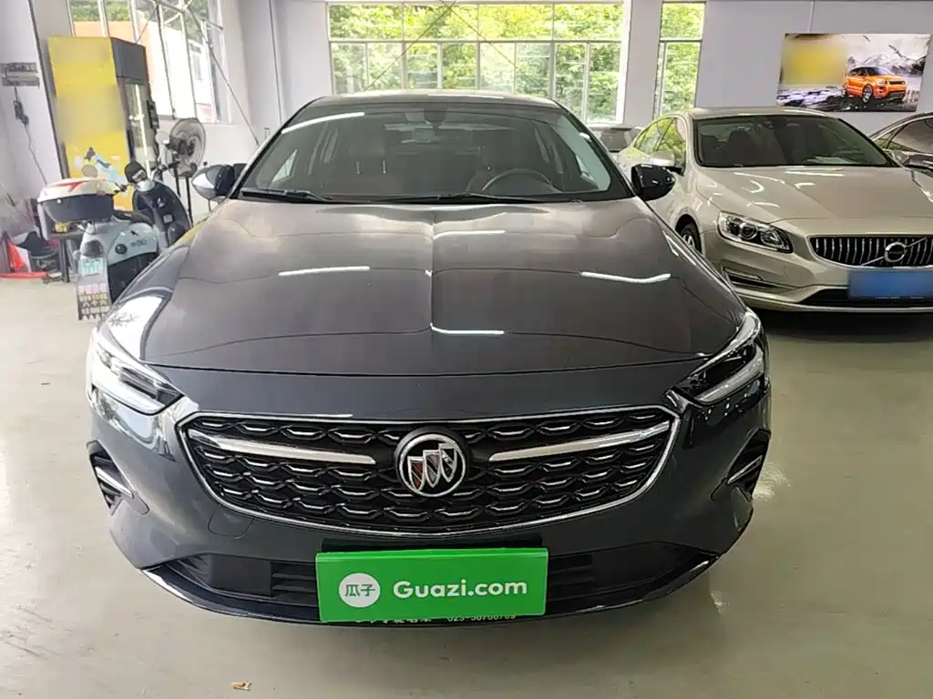 BUICK REGAL