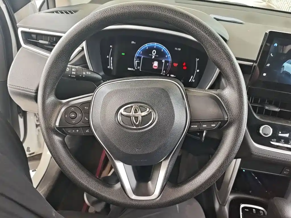 Toyota Frontlander 2025 2024 2.0L CVT Elite Plus Edition
