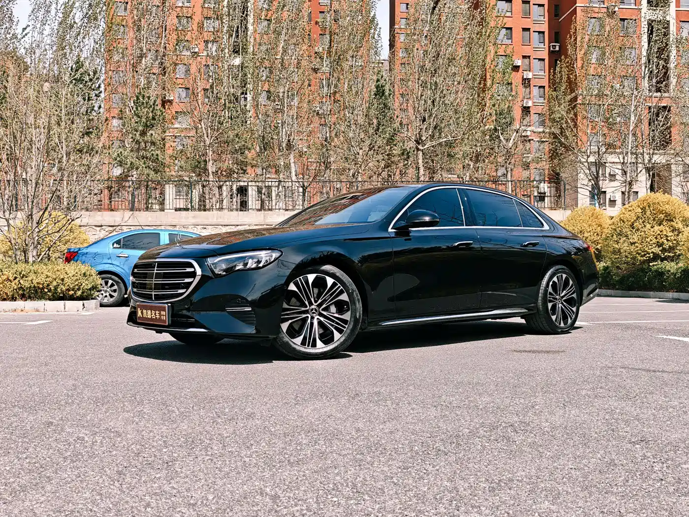 Mercedes-Benz E-Class фото 18