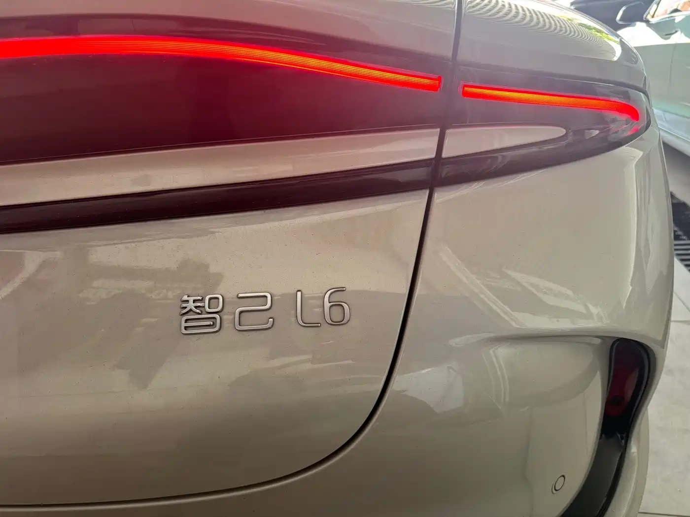IM Motors IM L6 2024 2024 Max Standard Edition