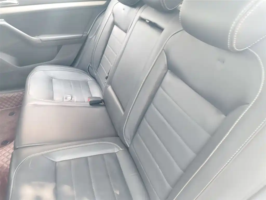 Volkswagen Lavida Tour 2017 180TSI DSG Comfort Edition фото 17