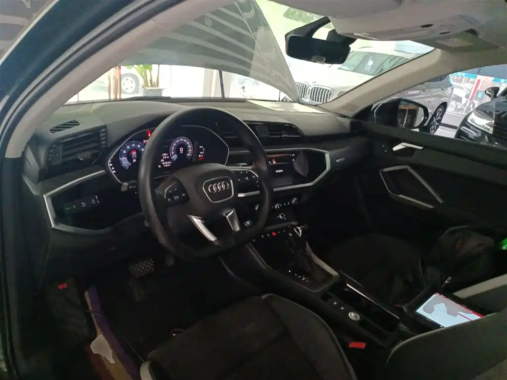 Audi Q3 2021 35 TFSI Fashion Sport фото 10